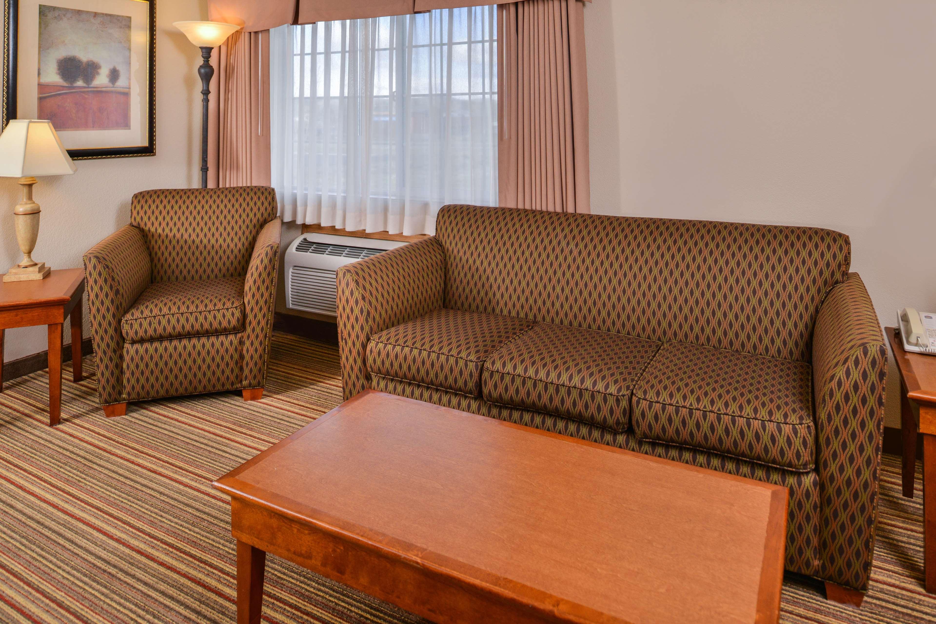 Best Western Plus Rama Inn Redmond Esterno foto