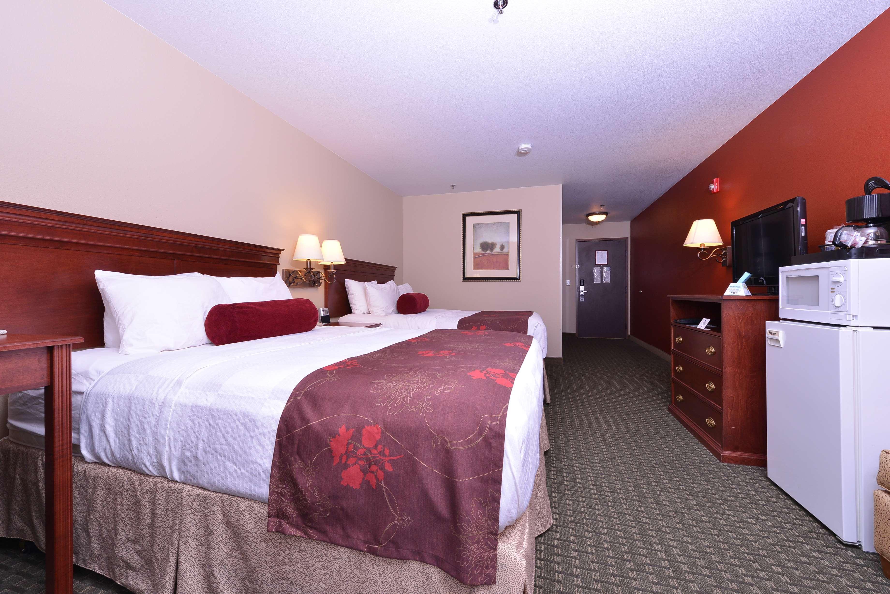 Best Western Plus Rama Inn Redmond Esterno foto