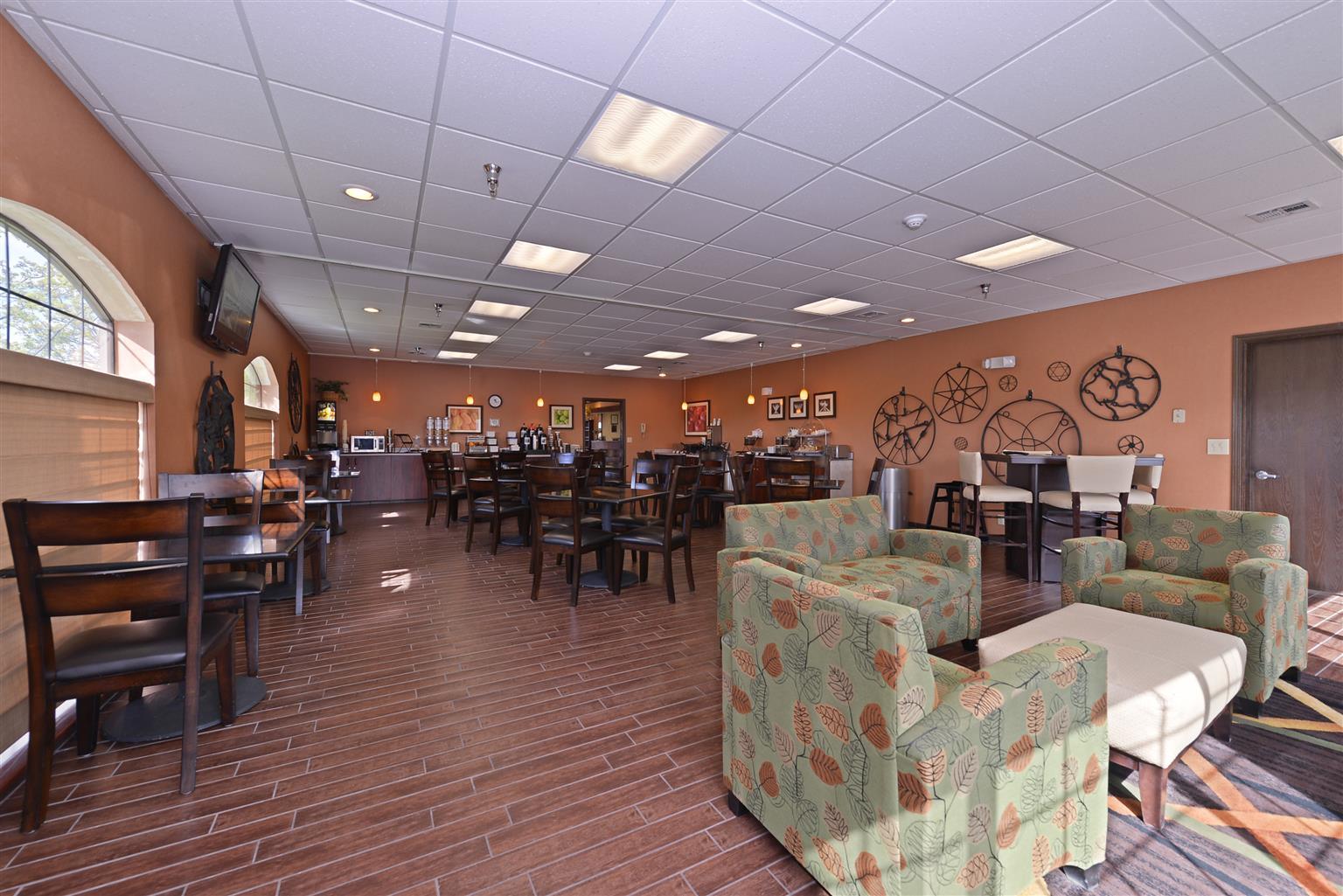 Best Western Plus Rama Inn Redmond Esterno foto